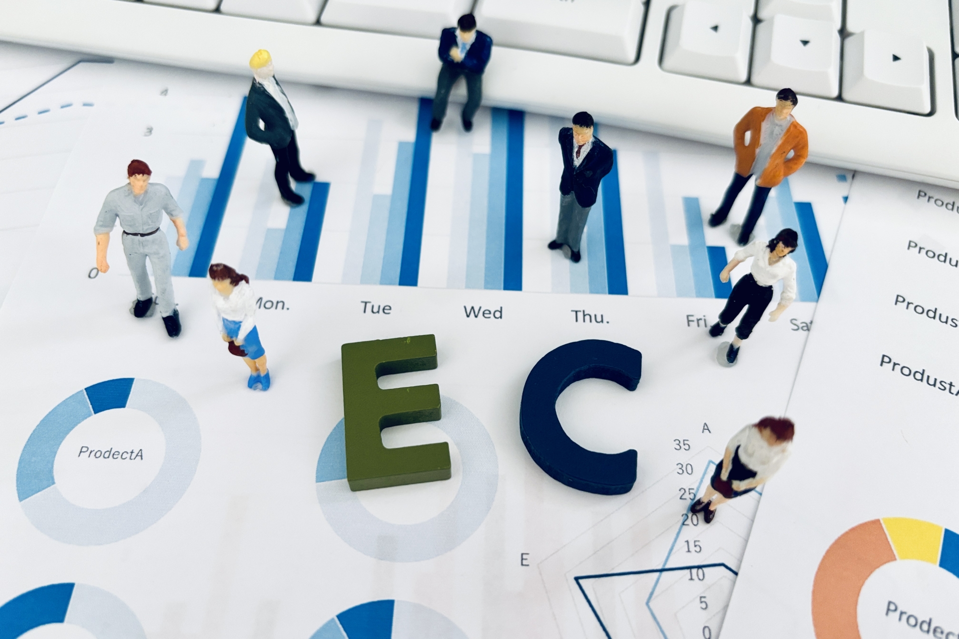 ECサイトの運営成功例から学ぶ収益向上策